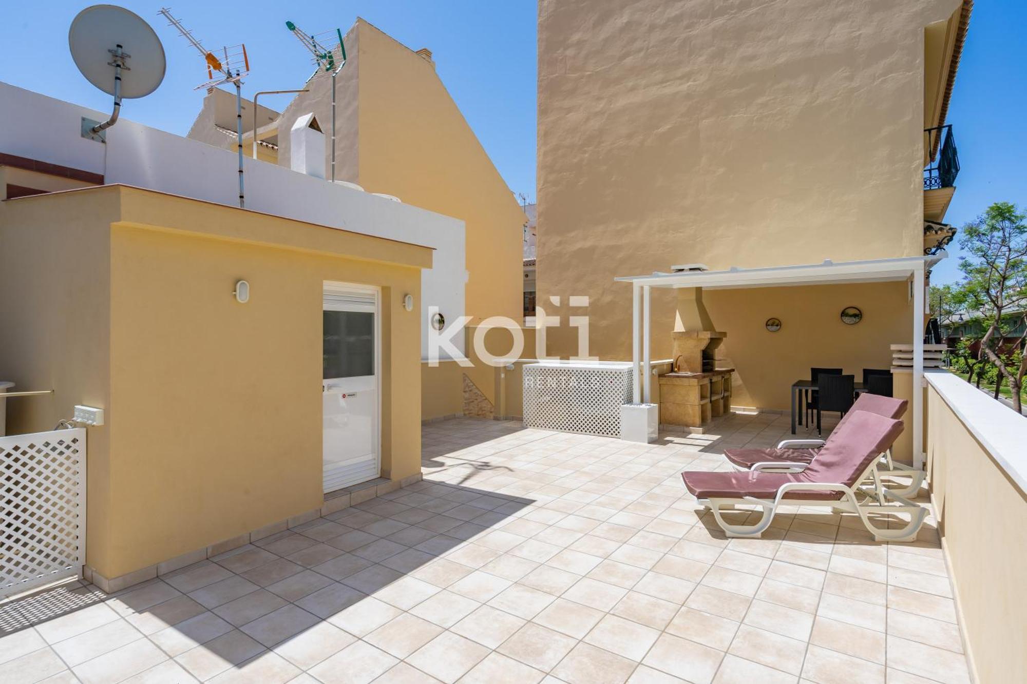 Koti Rentals - Casita Rosario Pino Rooftop Y Bbq Fuengirola Exterior photo